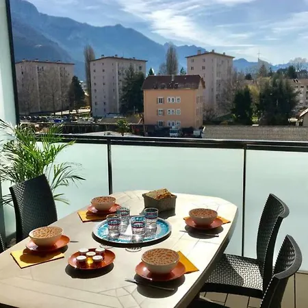L'opale - T2 48m Avec Parking A 300m Du D'annecy Annecy
